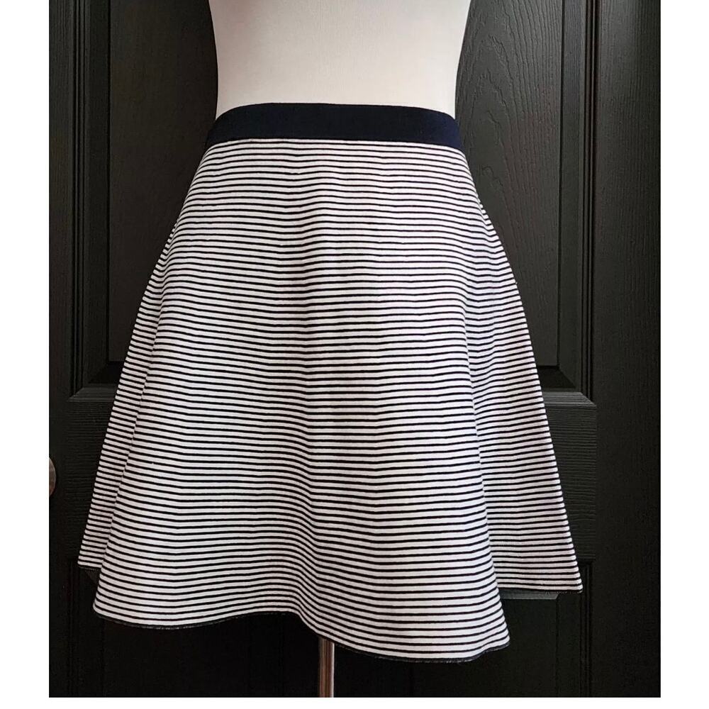 Anthropologie English Factory Woman Stripped Knit A-Line Mini Skirt, Siz…